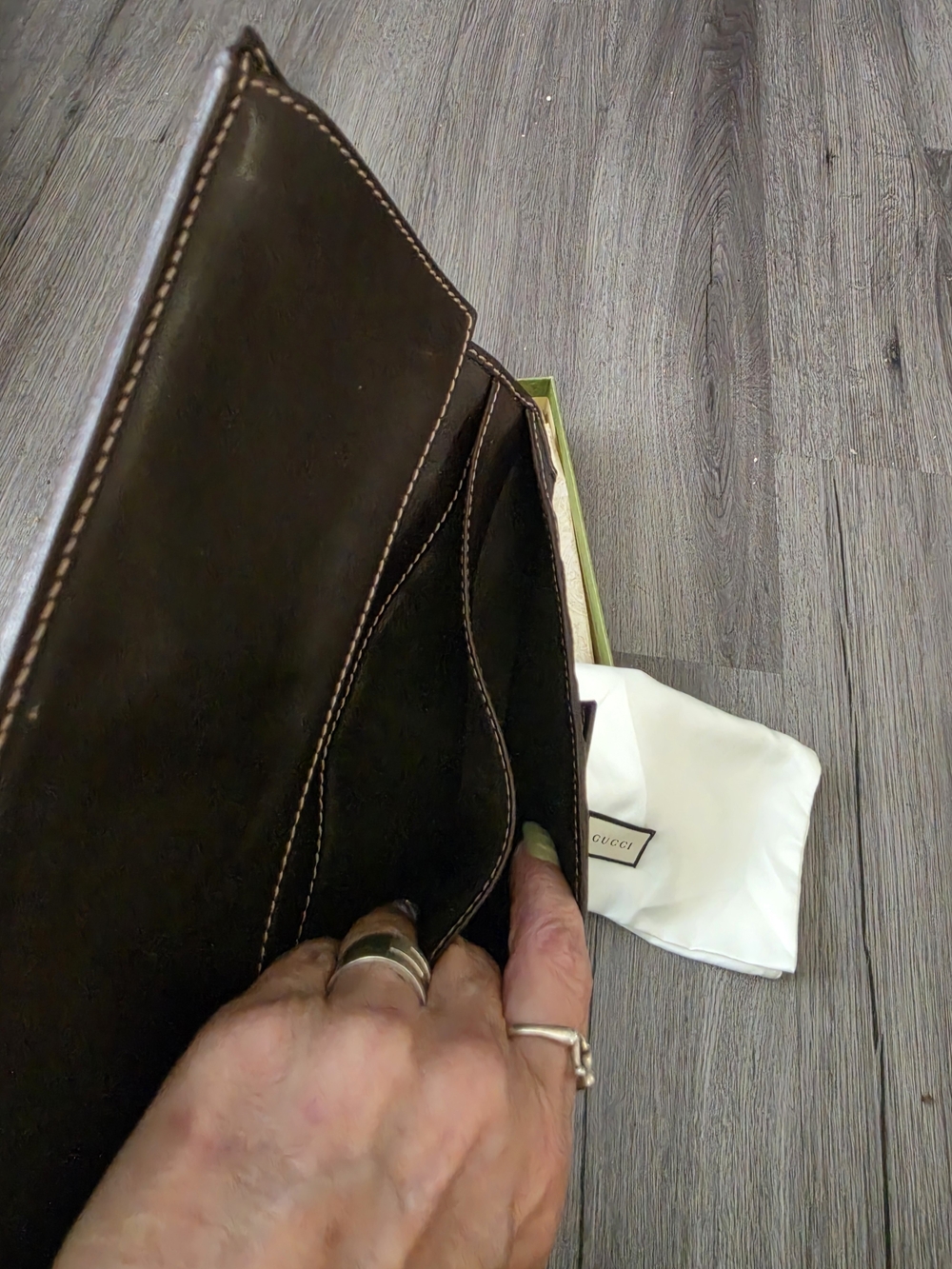 Gucci Suede Brown Wallet Clutch - Brown - Picture 11 of 16